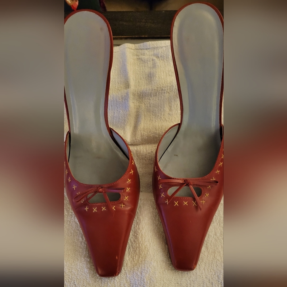 BCBG Paris Red 4.25" Mule Heels with Bow Accent - Size 10